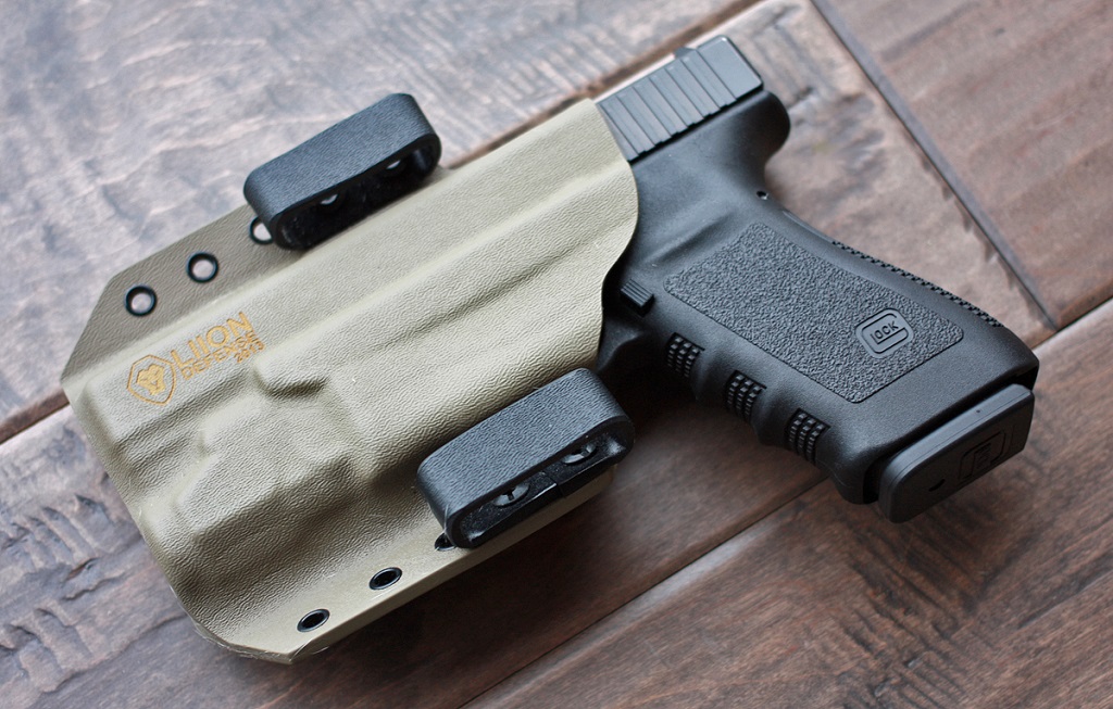 Outside the Waistband (OWB) Fold-Over Non-Light Bearing Kydex Holster